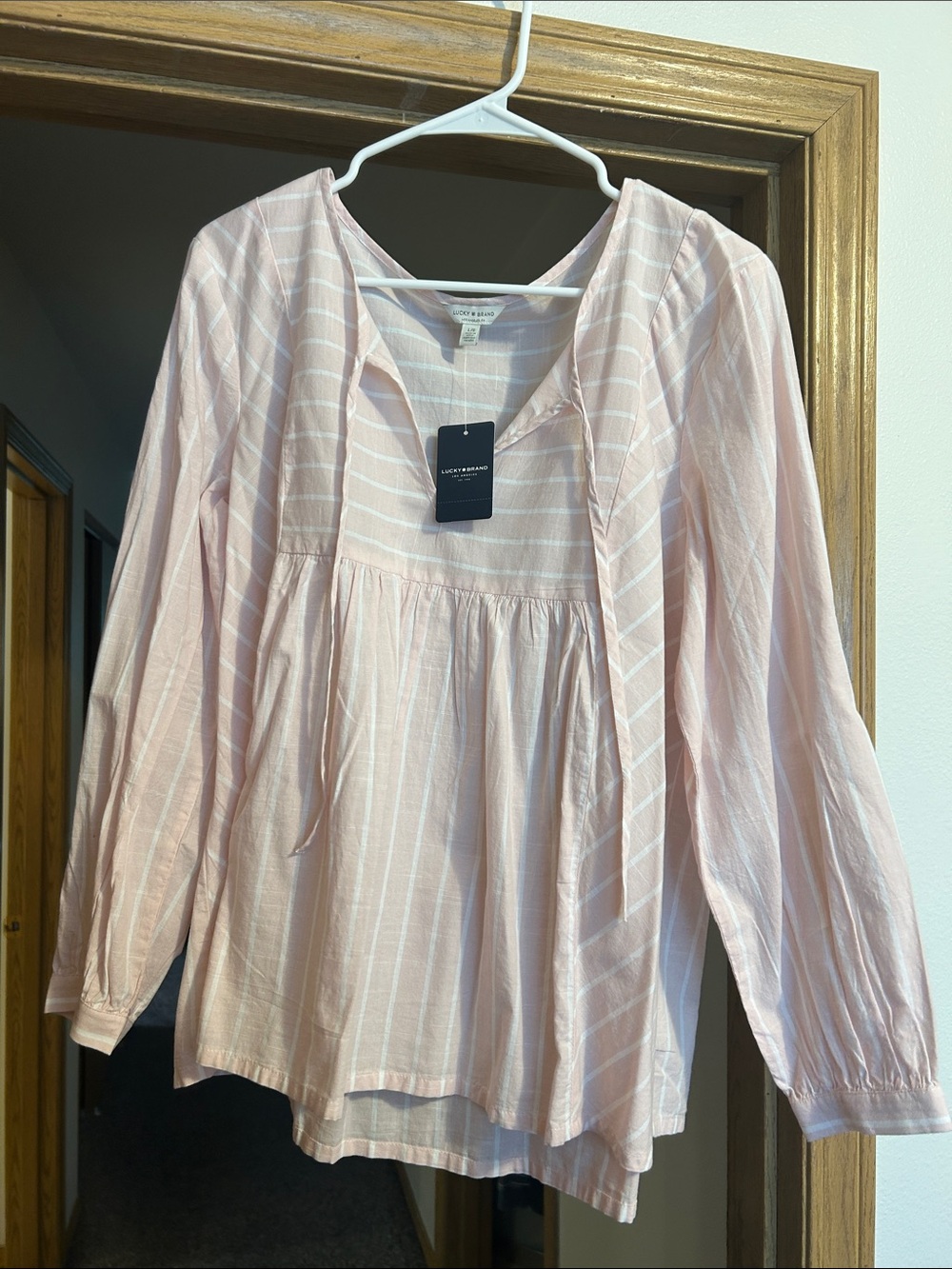 BNWT Lucky Brand Light Pink Striped Peasant Blouse - size L